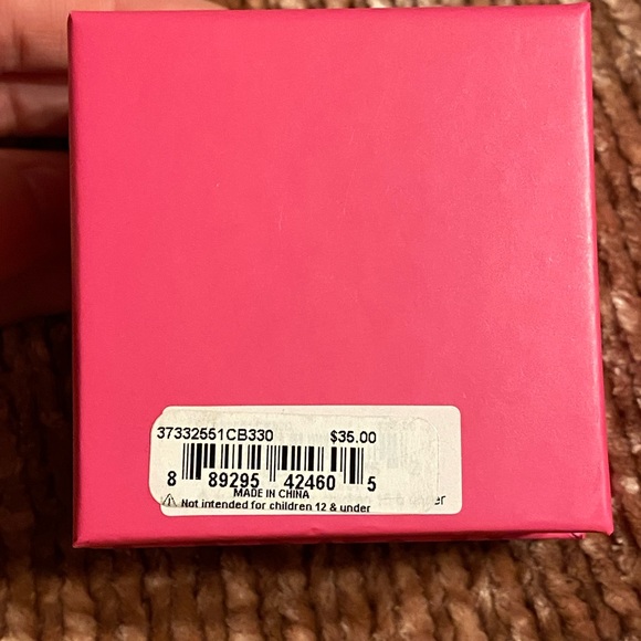 Betsey Johnson Turtle earrings. New in box never worn. - Picture 5 of 5